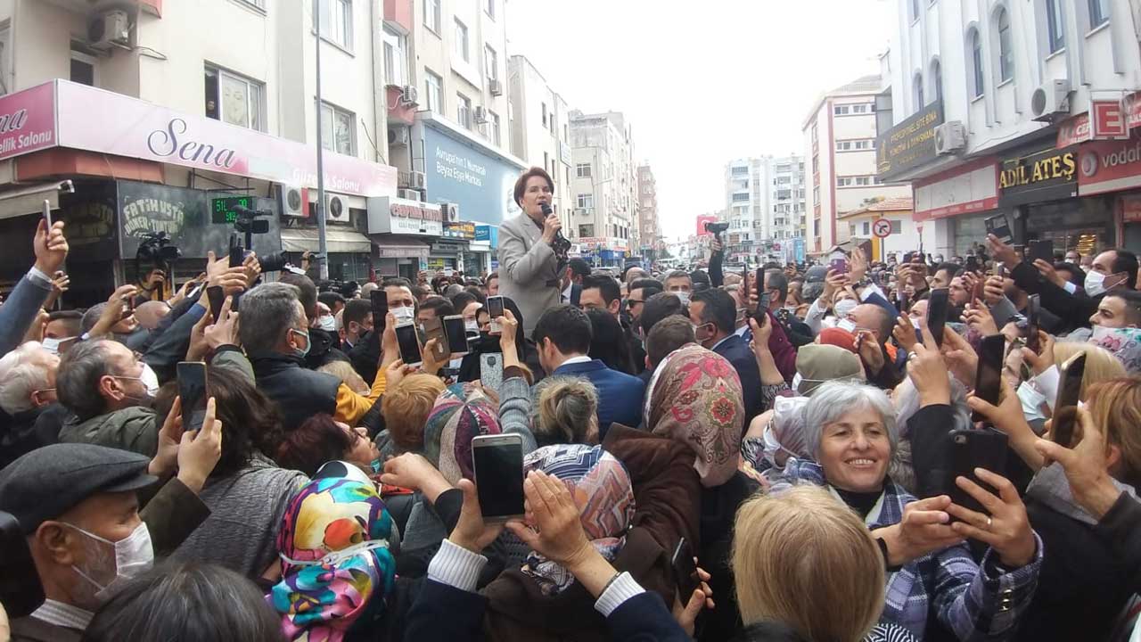 Mersin'de Meral Akşener rüzgarı! Büyük ilgiyle karşılandı