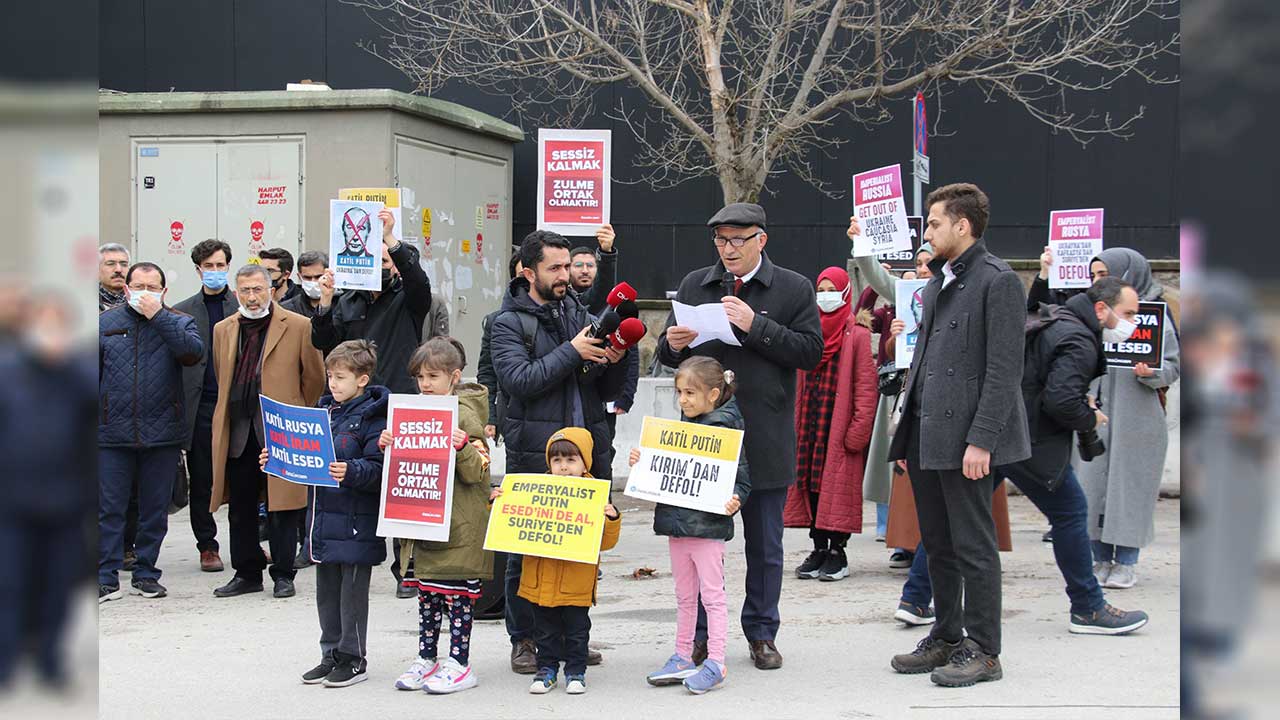 Rusya Büyükelçiliği önünde Ukrayna eylemi