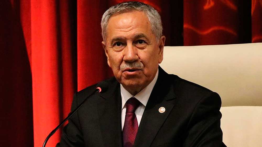 Bülent Arınç'tan Erdoğan'a sert eleştiri!