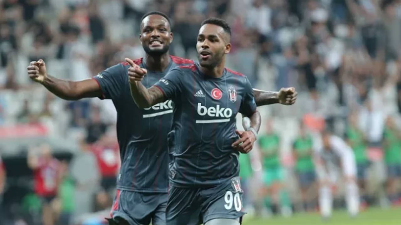 Beşiktaş'ın başına talih kuşu kondu