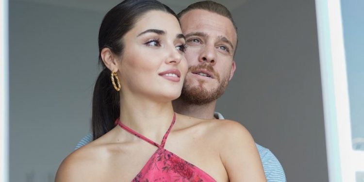 Hande Erçel, Kerem Bürsin'i sildi