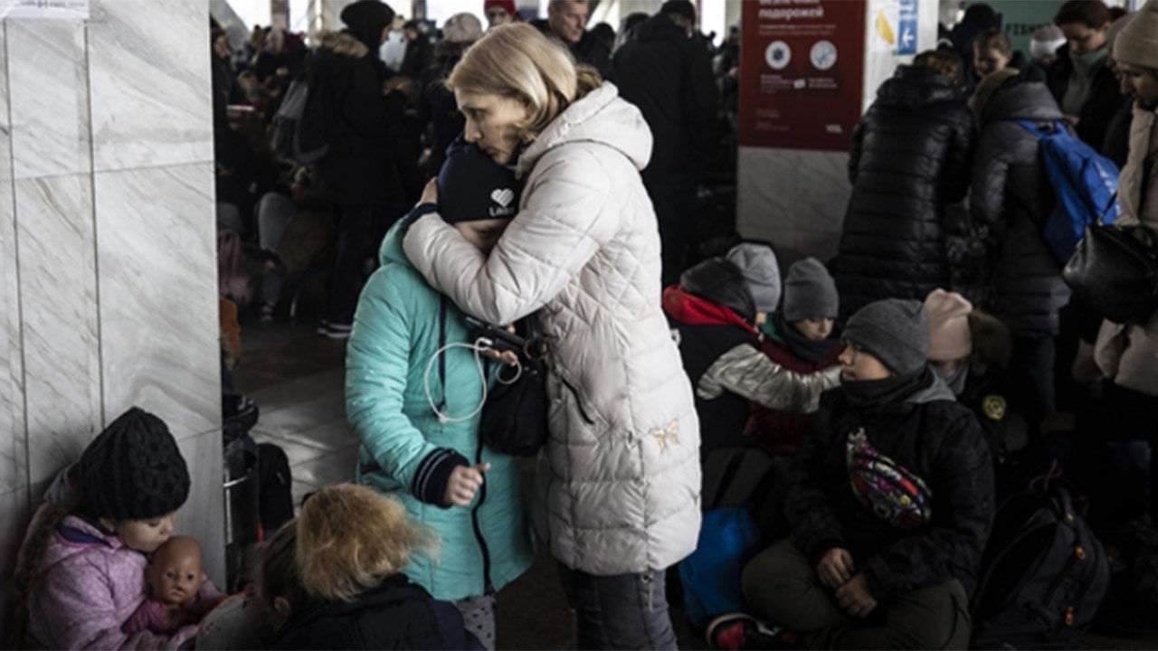 Ukrayna'dan açıklama: 24 saat içinde 9 binden fazla kişi...