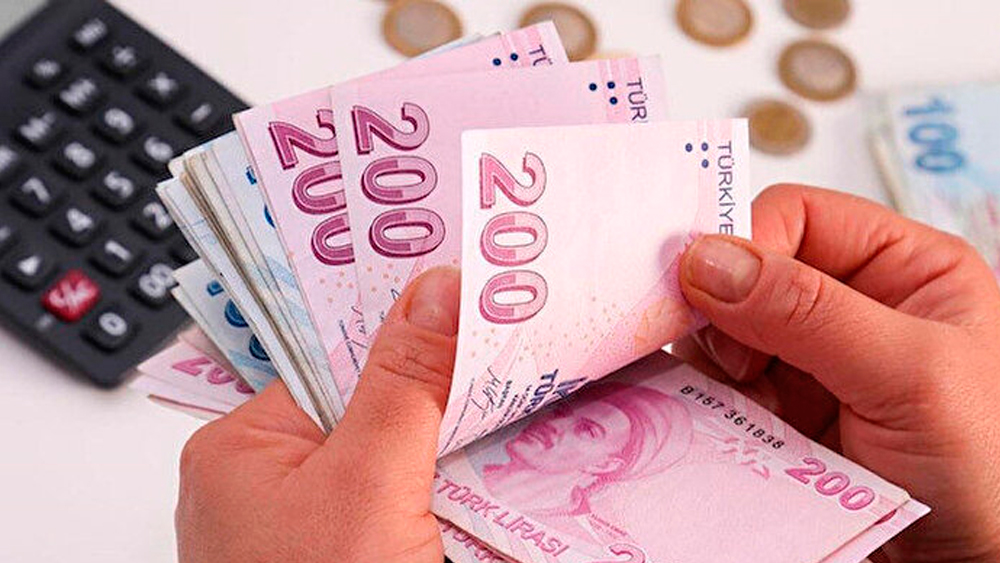 Resmi Gazete'de yayımlandı! Maaşlarında 560 TL artış olacak