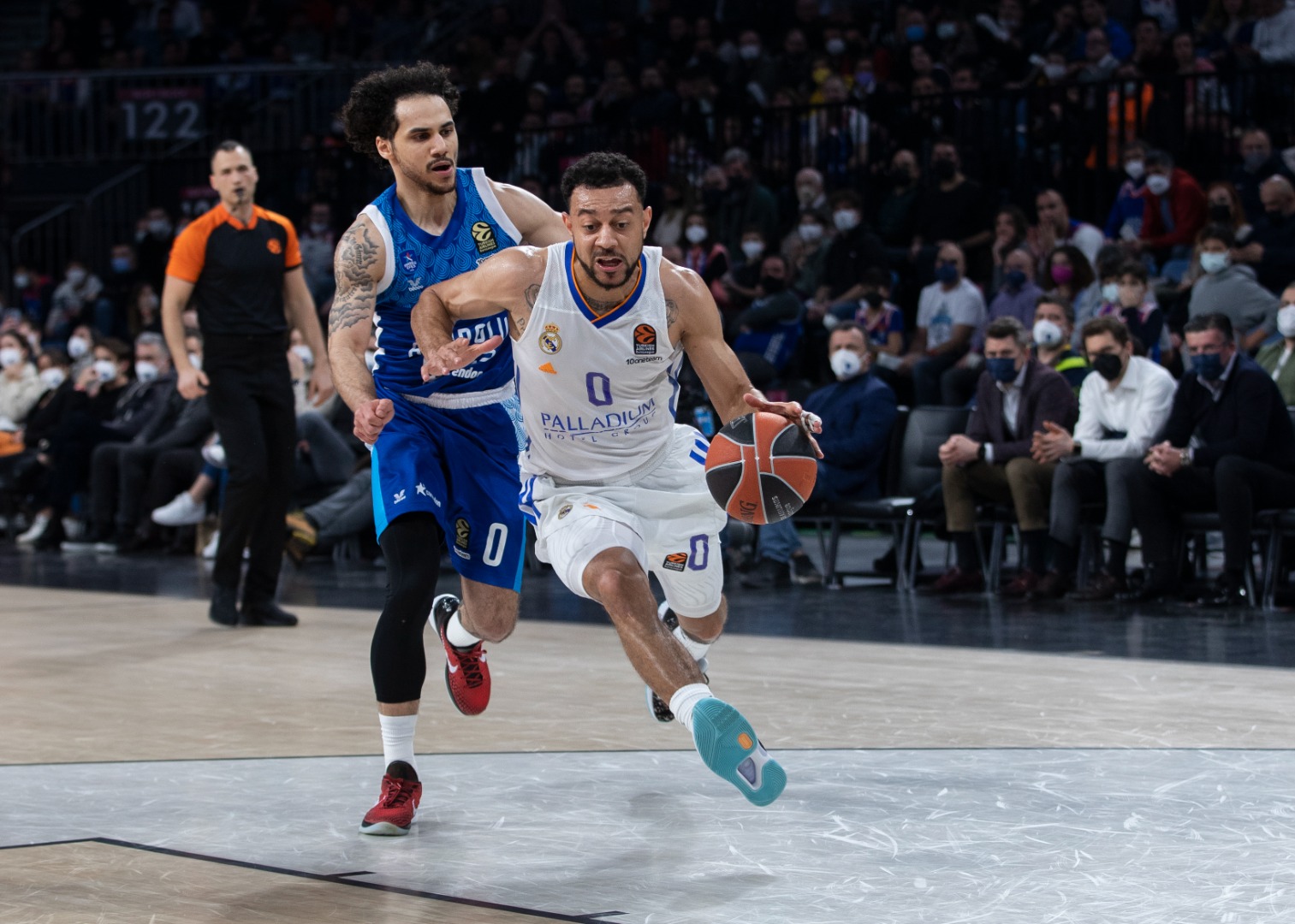 Anadolu Efes, Real Madrid'i son nefeste...