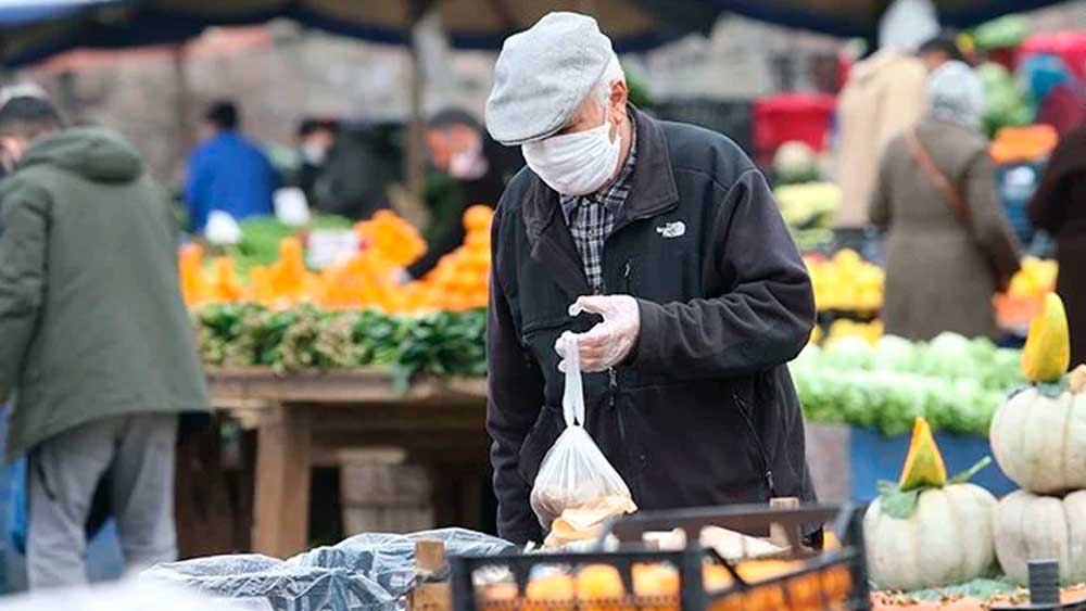 Emeklinin maaşı çarşı-pazar zamlarında eridi