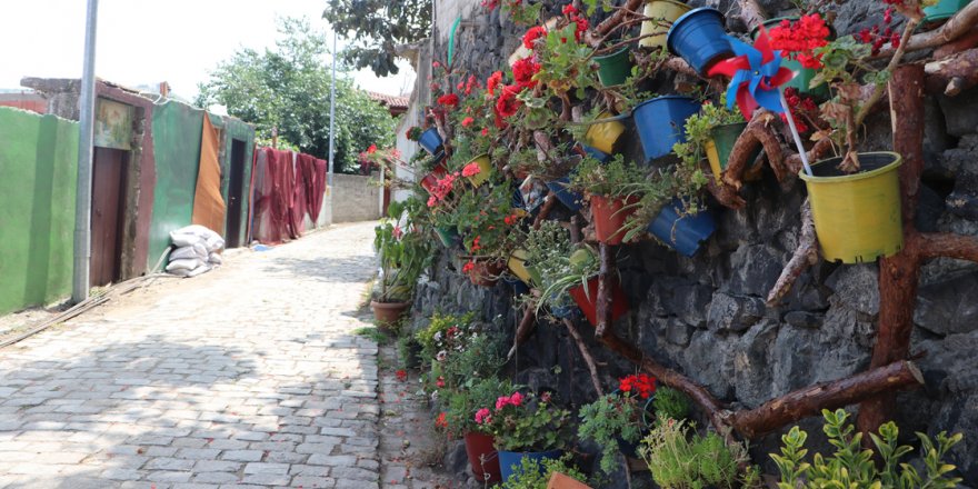 Tarihi Ortamahalle misafirlerini bekliyor