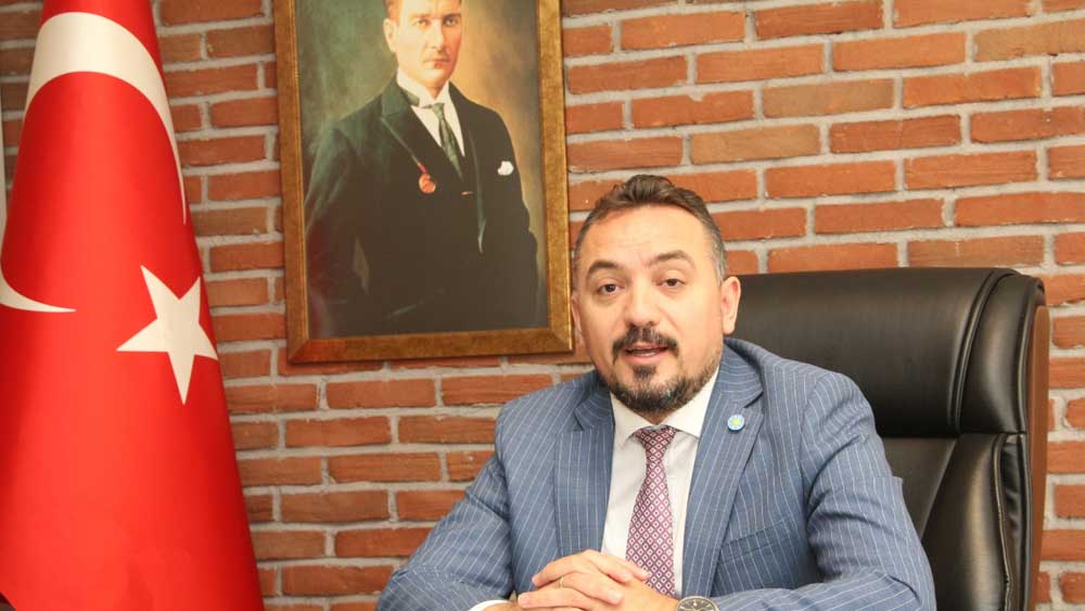 İYİ Partili Hasan Eryılmaz: Türk milletinin geleceğini 5’li yandaşlara aktarıyorlar