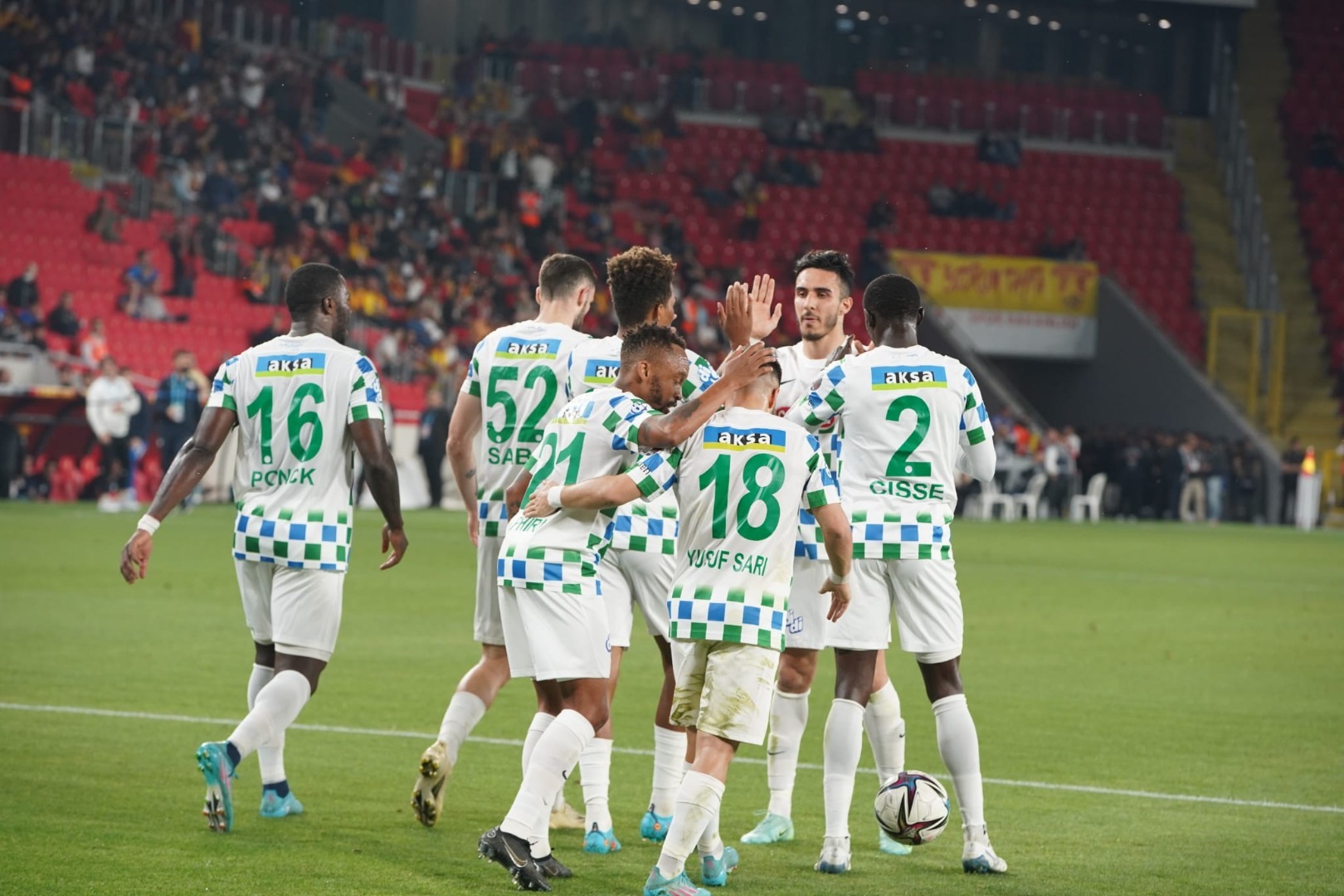 Rizespor'dan Göztepe'ye 7 gol