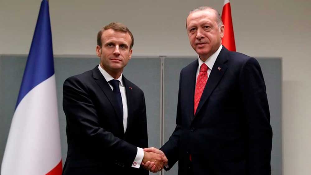 Erdoğan, Macron ile görüştü