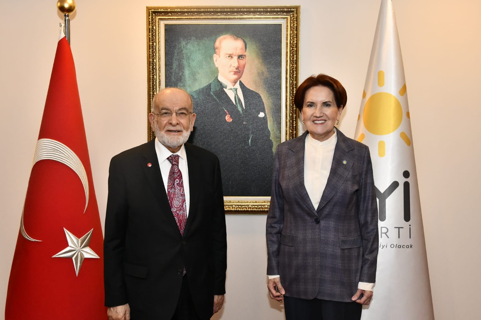 Temel Karamollaoğlu, İYİ Parti lideri Akşener'i ziyaret etti