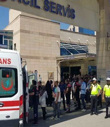 Siirt'te yola döşenen mayın patladı: 1 asker şehit