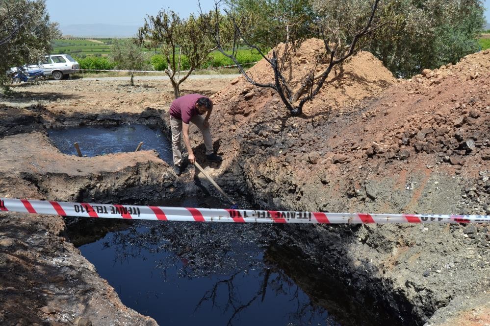 Manisa'daki yanıcı ve siyah sıvının numune sonuçları açıklandı