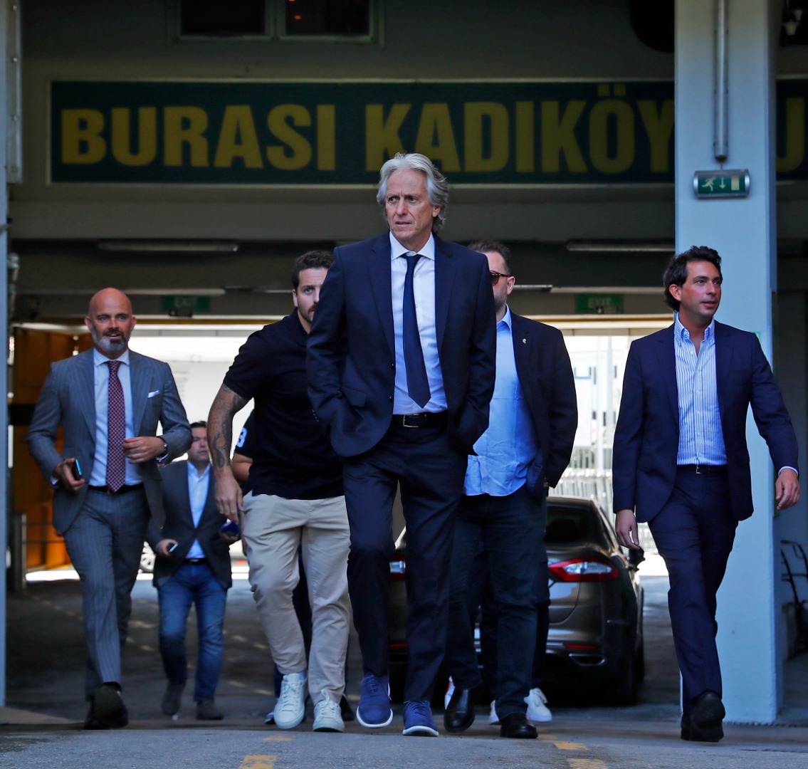 Fenerbahçe, Jorge Jesus'u KAP'a bildirdi