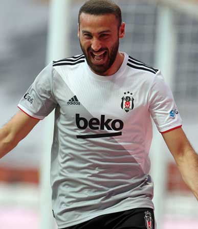 Beşiktaş'ta Cenk Tosun sürprizi yaşanıyor!