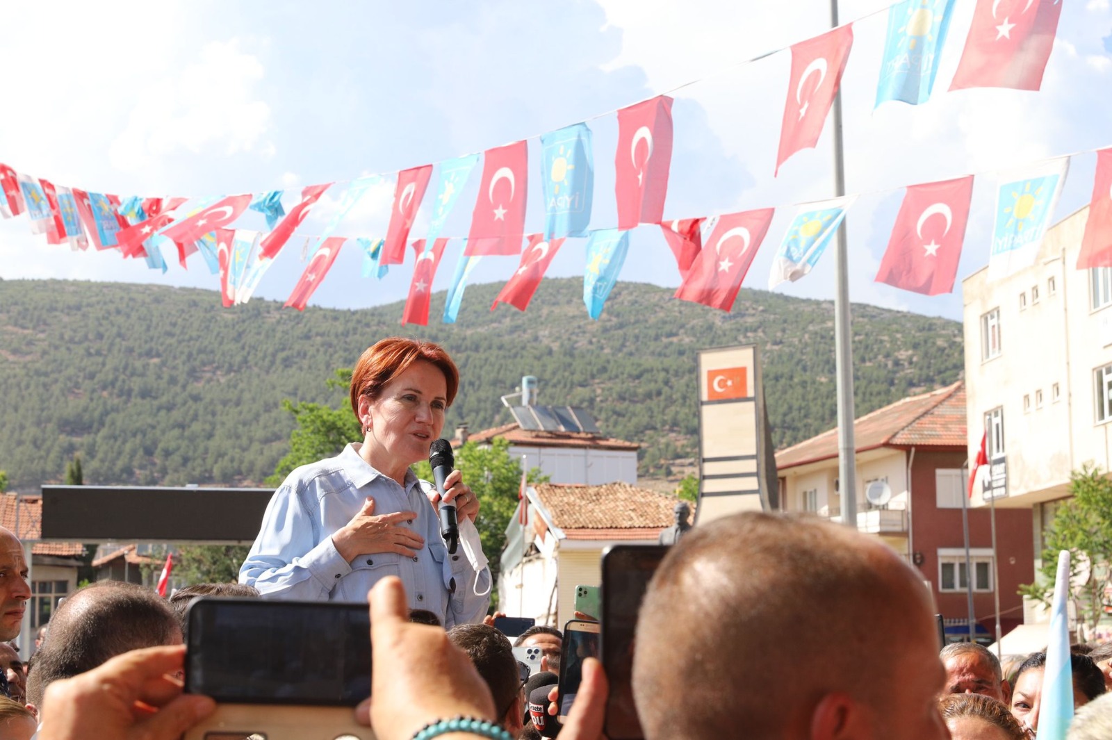 Akşener'den Erdoğan'a 'Namus sözü' hatırlatması