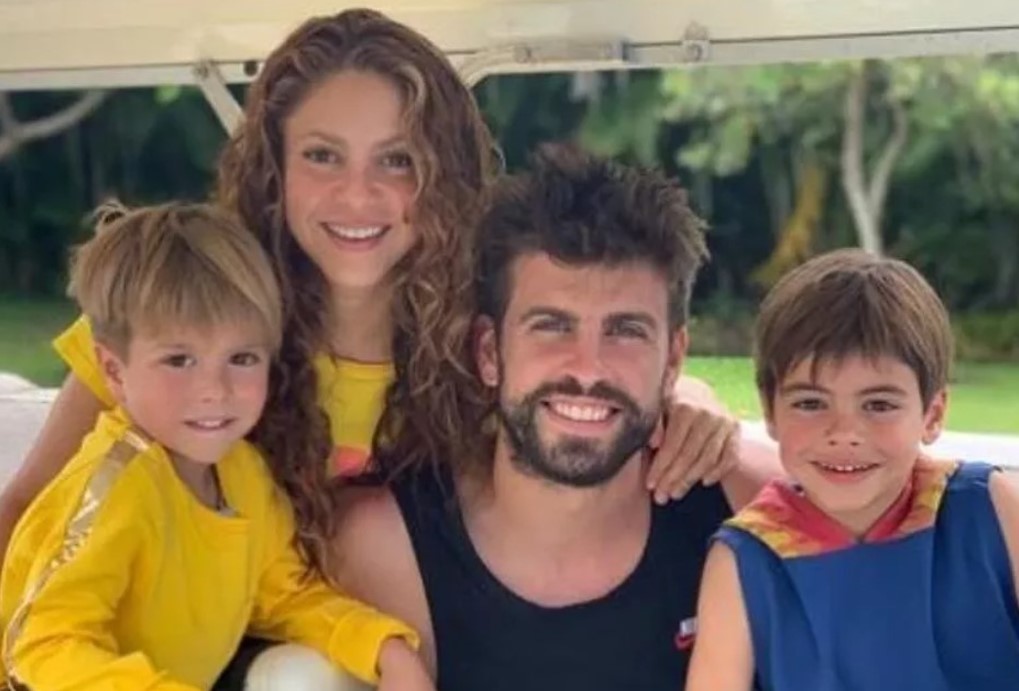 Pique'nin Shakira'yı takım arkadaşının annesiyle aldattığı iddia edilmişti! Gerçeği İspanyol basını yazdı