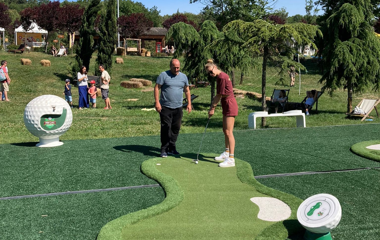 Şeyma Subaşı'nı golf merakı sardı!