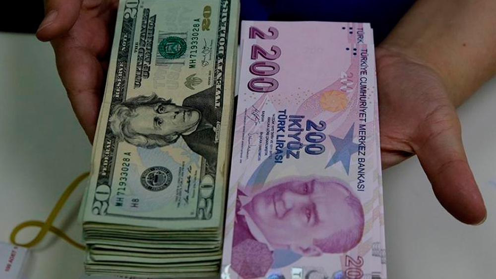 Dolar yönünü 17'ye çevirdi: İşte piyasada son durum