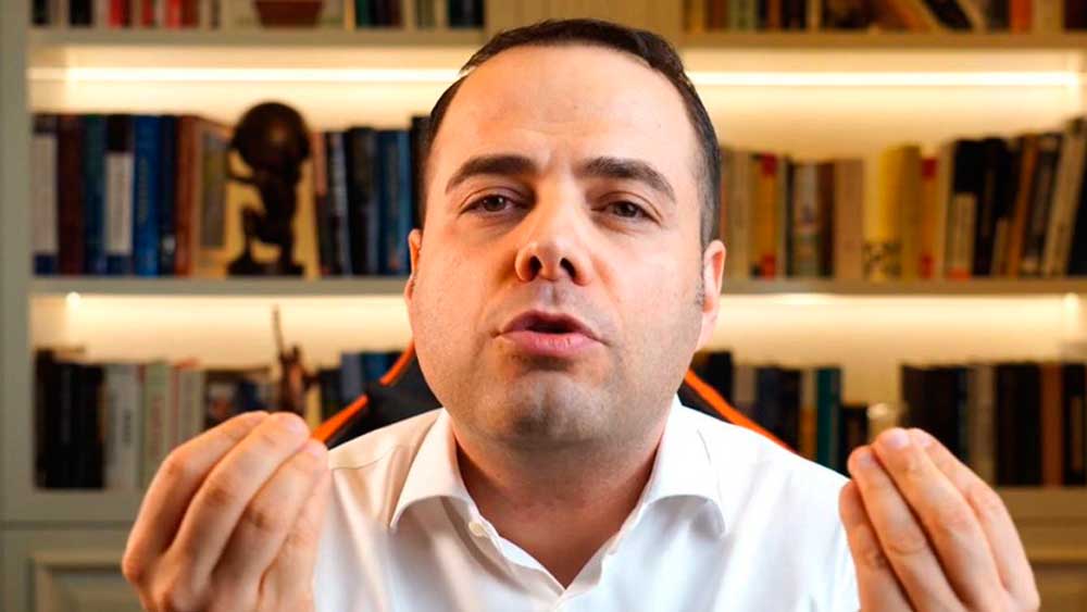 Özgür Demirtaş’tan ‘gelire endeksli senet’e sert tepki: Ekonomik kurtuluşun formülünü verdi!