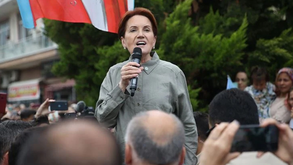 Danışmanı Murat İde perde arkasını anlattı: Akşener'in özür dilediği gün otobüste ne konuşuldu?