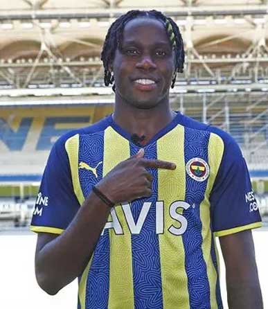 Bruma resmen Fenerbahçe’de!