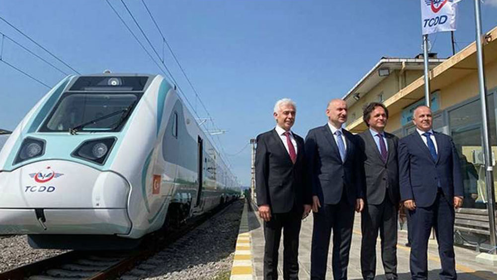 Uçuşa geçtiği söyleniyordu 100 yıllık TCDD borç batağına düştüğü ortaya çıktı