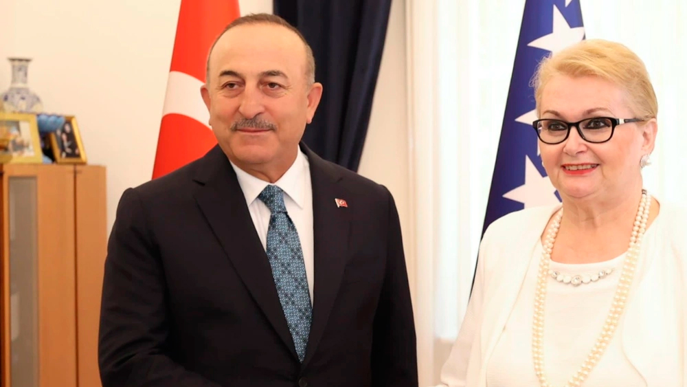 Mevlüt Çavuşoğlu'ndan Bosna Hersek açıklaması