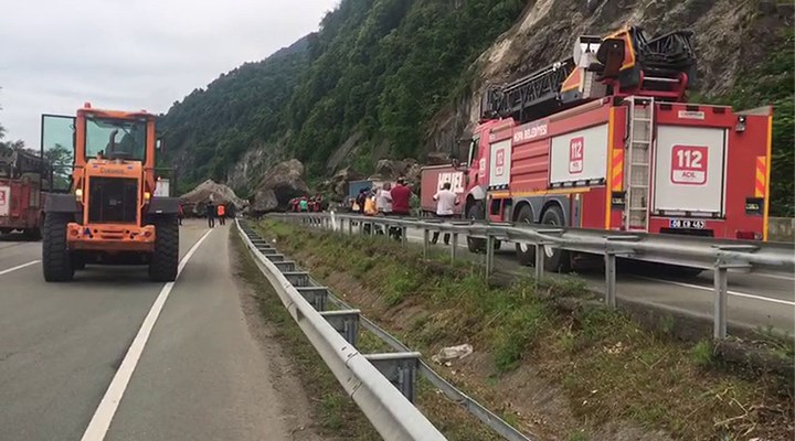 Artvin'de heyelan! Ölü ve yaralılar var