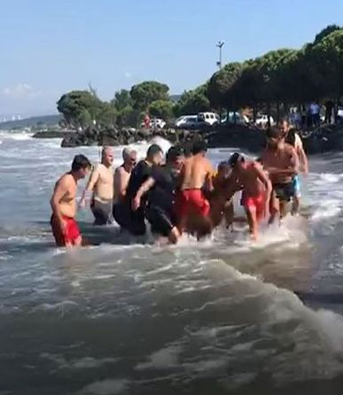 Karadeniz'in azgın sularında boğuldu