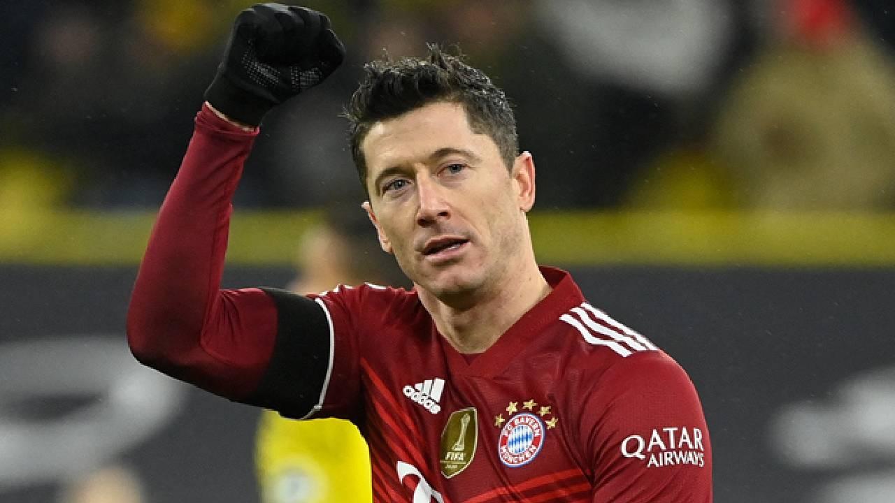 Barcelona Lewandowski'yi transfer etti