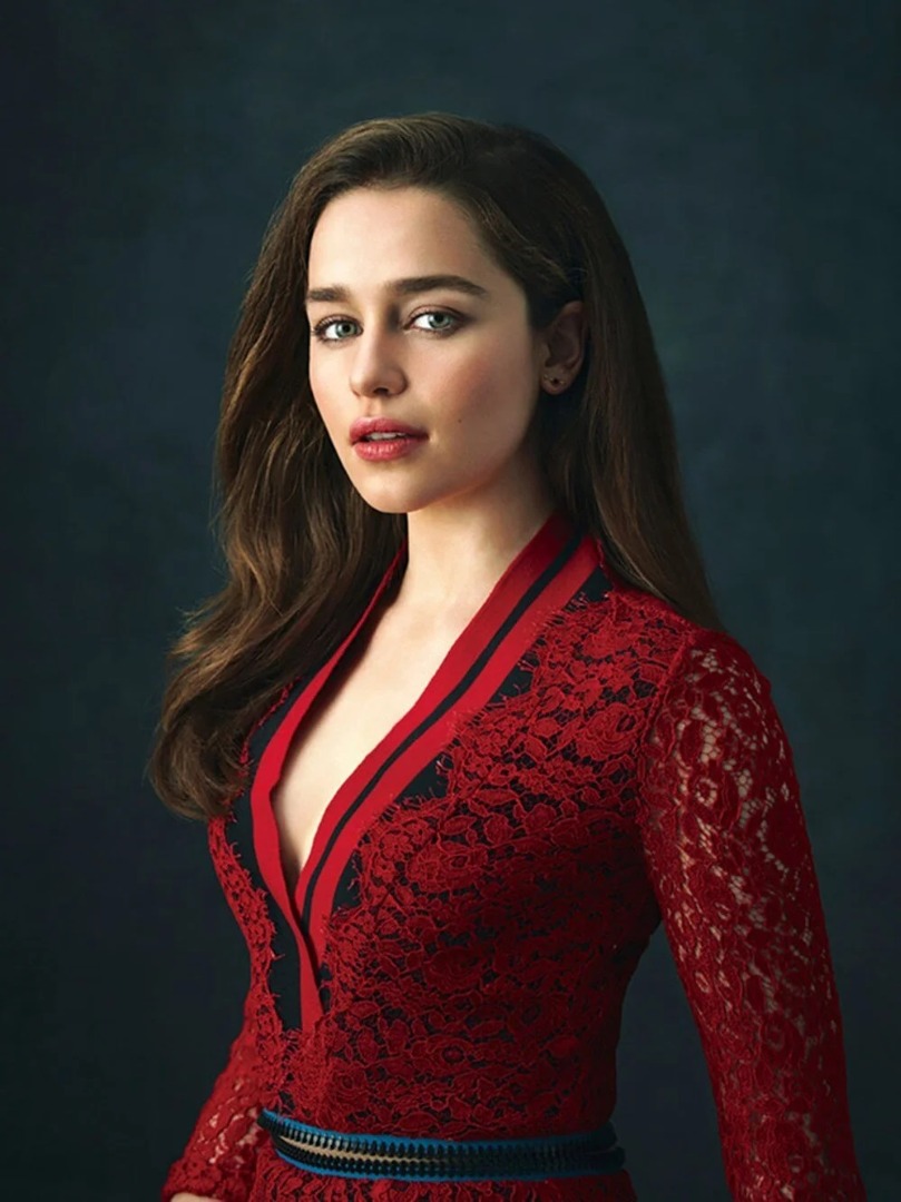 Game of Thrones yıldızı Emilia Clarke: Beynimin küçük bir kısmını kaybettim