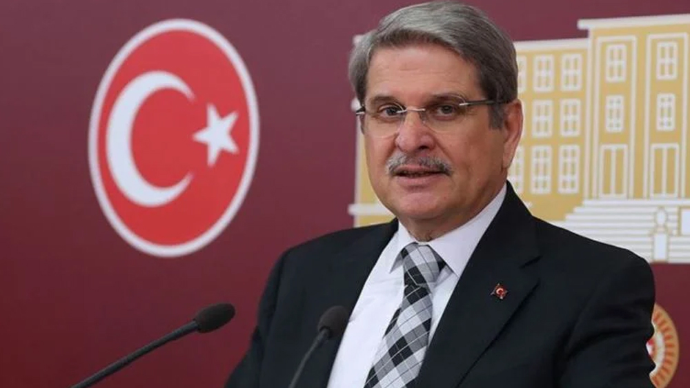 Aytun Çıray: 15 Temmuz darbe girişimini FETÖ'cü yöntemlerle karartıyorlar