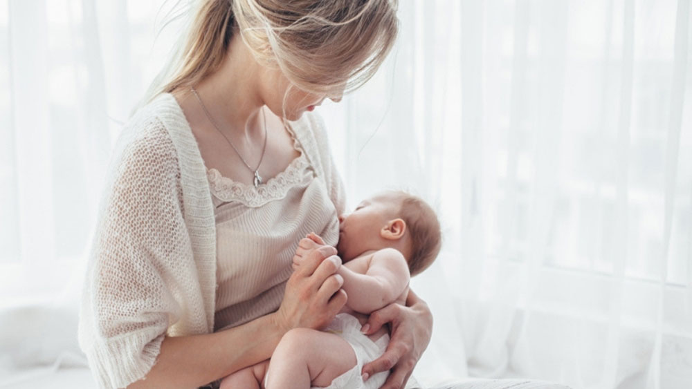 Annelere müjde! Emzirme depresyonu azaltıyor