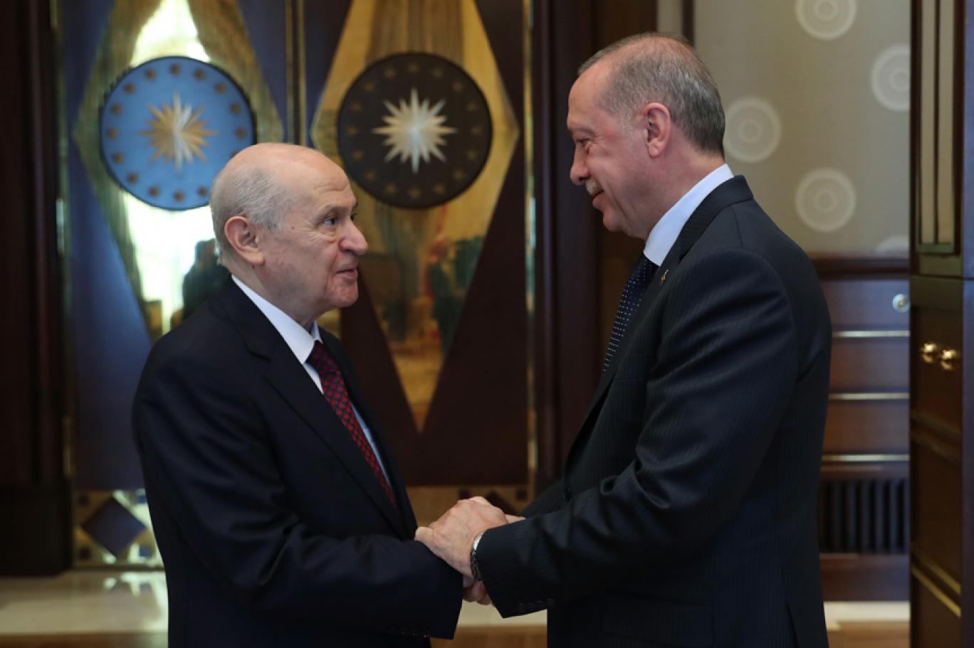 Canlı yayında açıkladı: İşte Bahçeli'nin erken seçim isteyeceği tarih