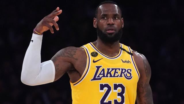 Lebron James kariyer kararını açıkladı...