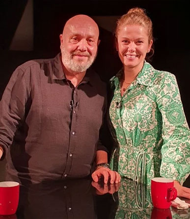 Burcu Biricik, hayat hikayesini anlatırken gözyaşlarına boğuldu