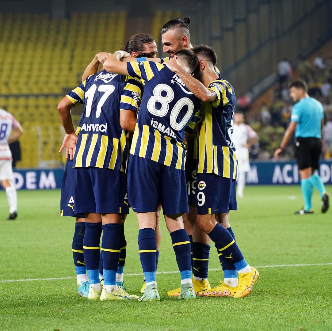 Fenerbahçe Avrupa Ligi biletini 4 golle aldı