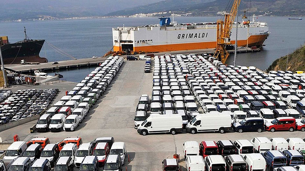 Otomotiv ihracatında daralmanın ayak sesleri duyulmaya başladı