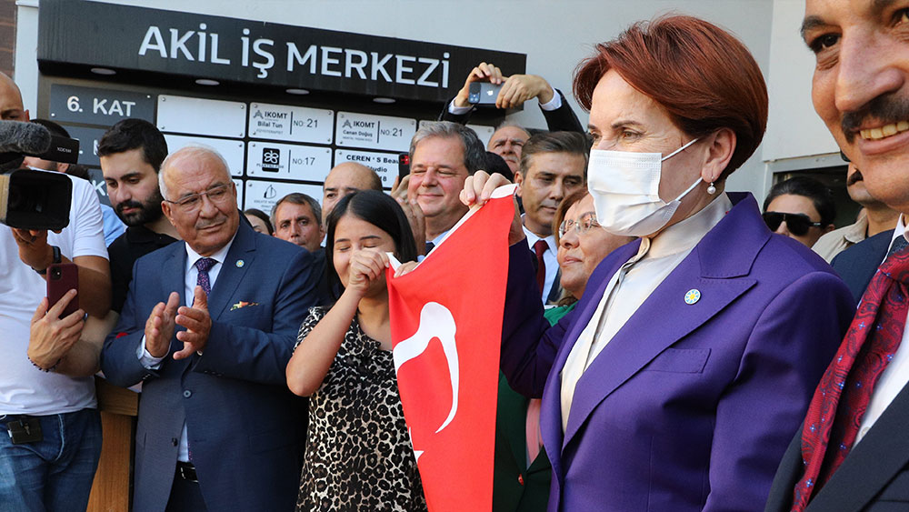 Meral Akşener: Süleymaniye'nin yıkılmasına müsaade etmeyeceğiz!