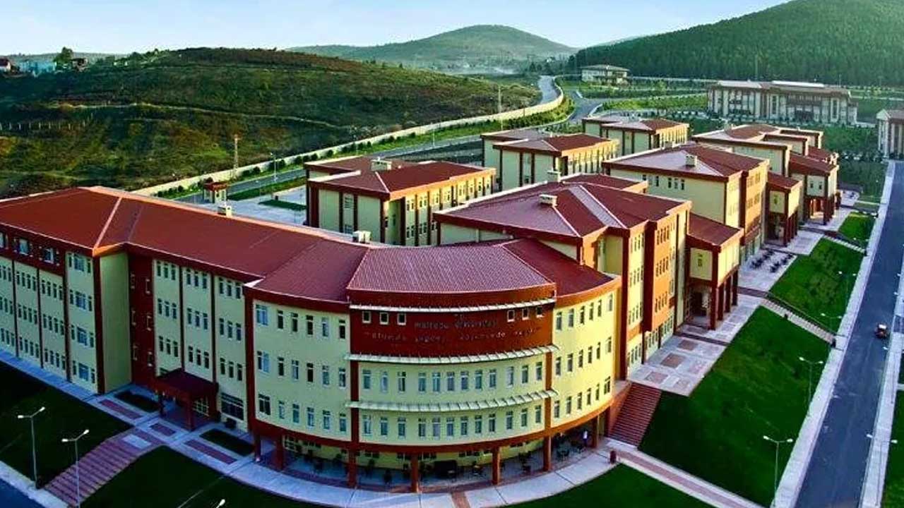 Maltepe Üniversitesi 14 Öğretim Üyesi alıyor