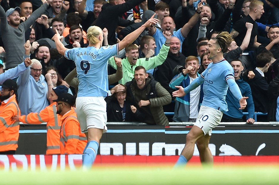 Maviler, Manchester derbisini farklı kazandı!