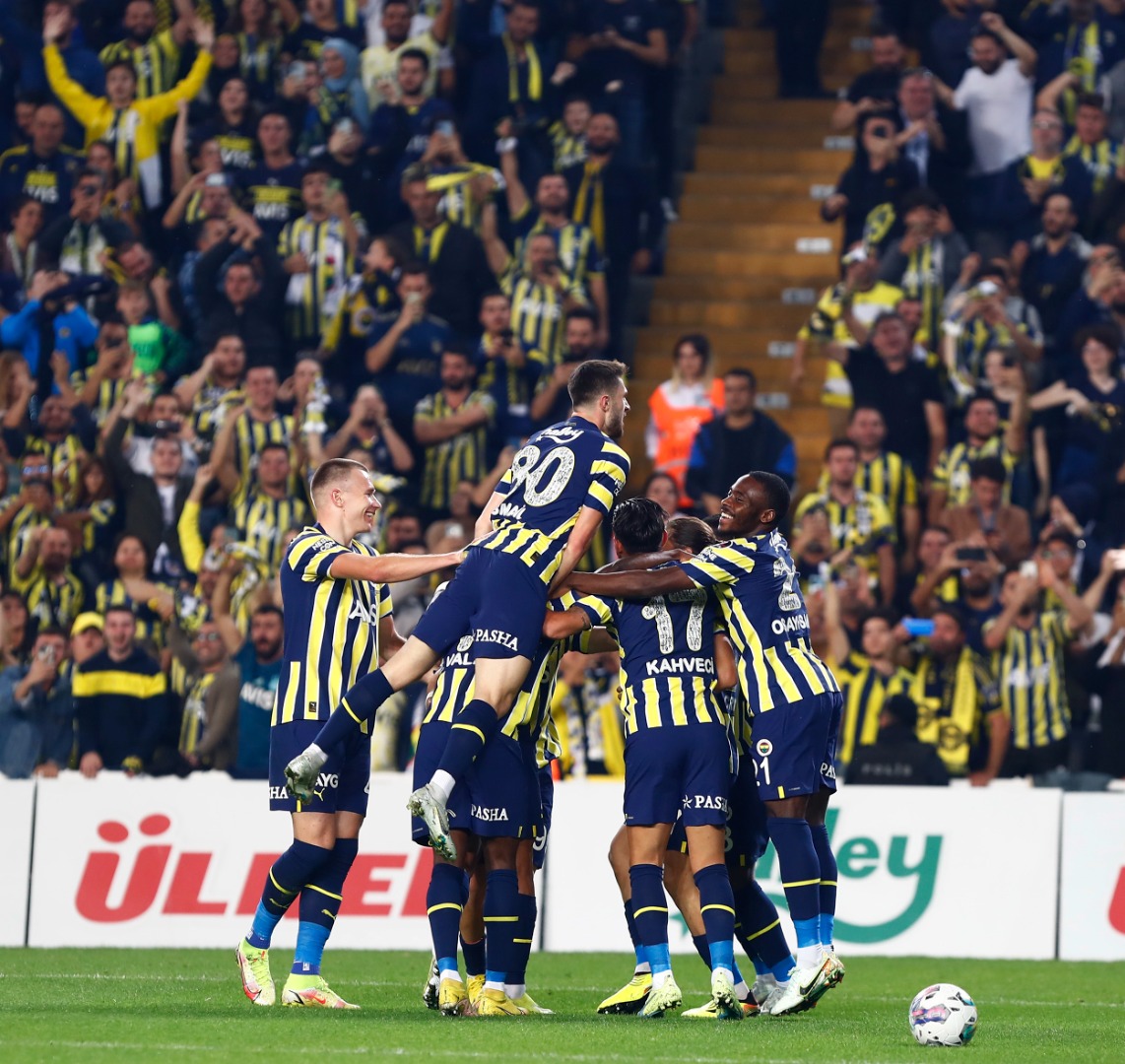 Fenerbahçe-Karagümrük maçı tarihe geçti! Tam 9 gol