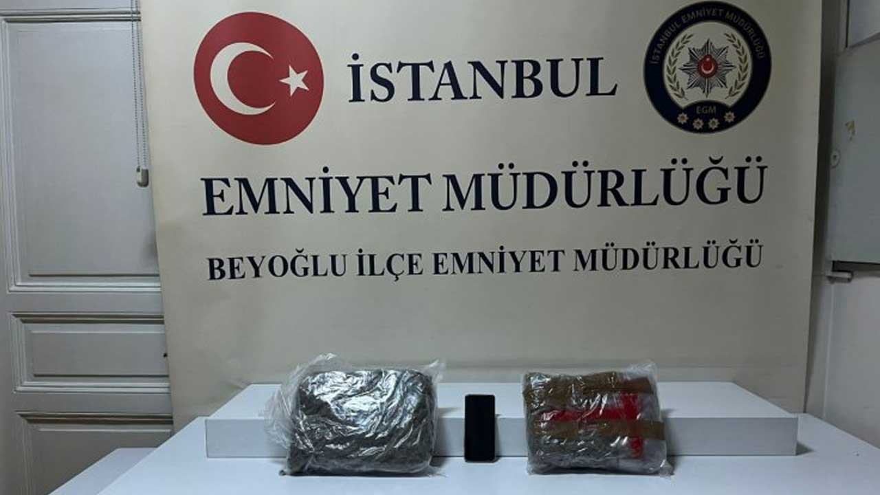 'Dur' ihtarına uymayan taksiden 2 kilogram uyuşturucu ele geçirildi