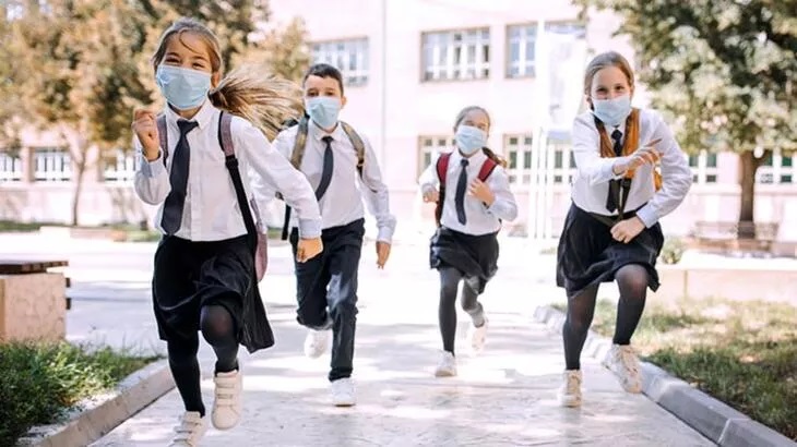 Öğrencilere müjde! MEB takvimi açıkladı