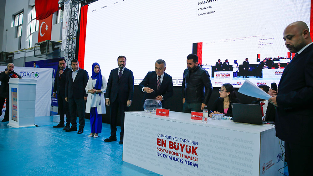  “İlk Evim, İlk İş Yerim” projesinde kura heyecanı başladı