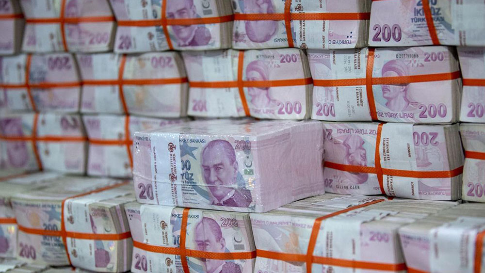 Bütçe bir ayda 83 milyar lira açık verdi kara delik büyüyor