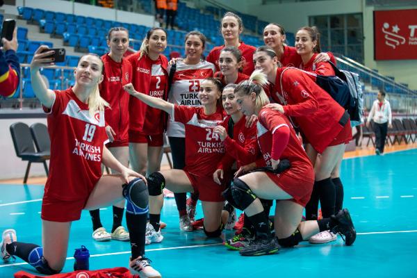 A Milli Kadın Hentbol Takımı'nın play-off'taki rakibi Sırbistan oldu