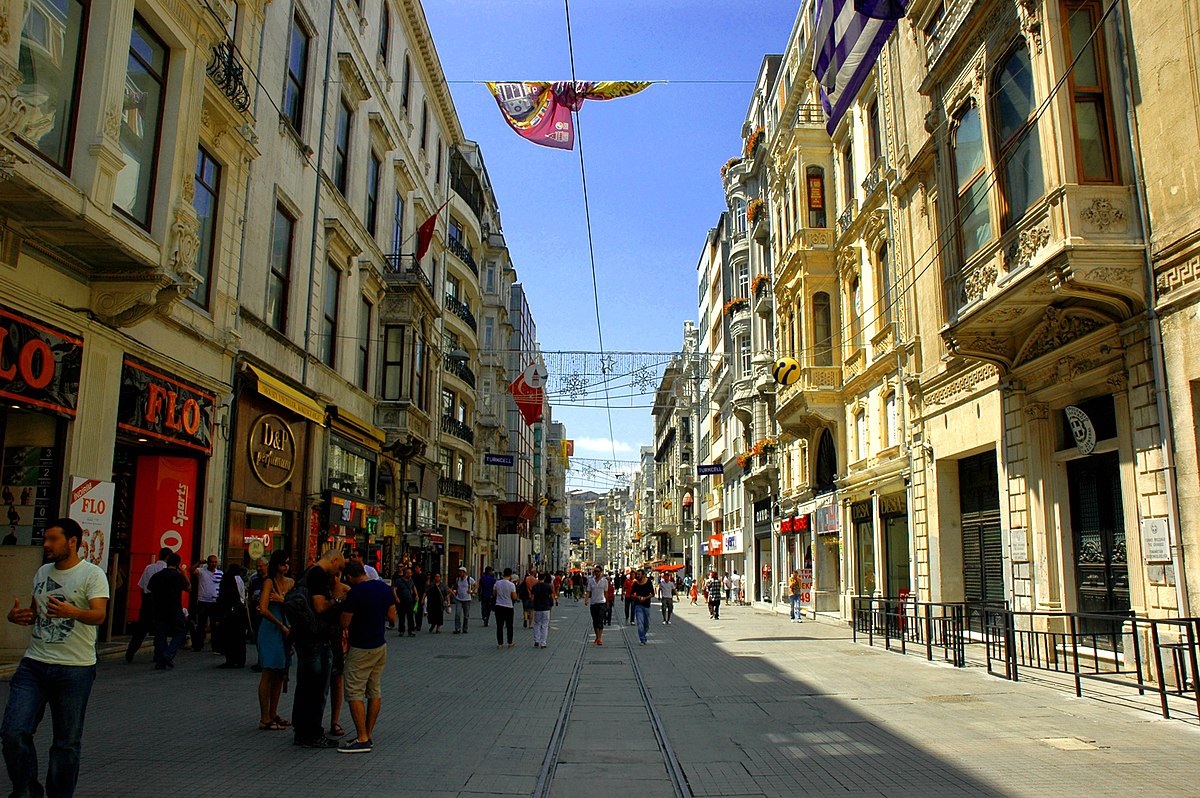 Taksim İstiklal Caddesi'nde yeni önlemler