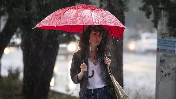 İstanbul'da yaşayanlar dikkat! Uzmanlar sele karşı uyardı!