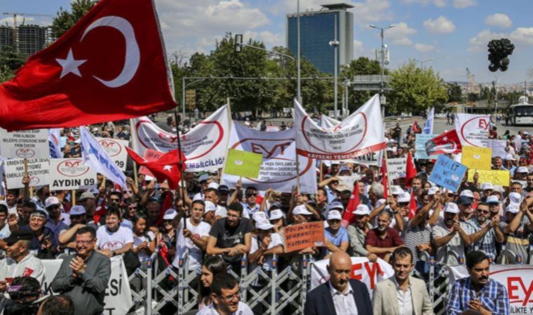 EYT'de her şeyi değiştiren son dakika! Yaş sınırı ve yararlanacak kişi sayısı değişiyor... İşte flaş gelişme